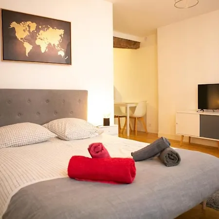à De L'hypercentre Apartamento *